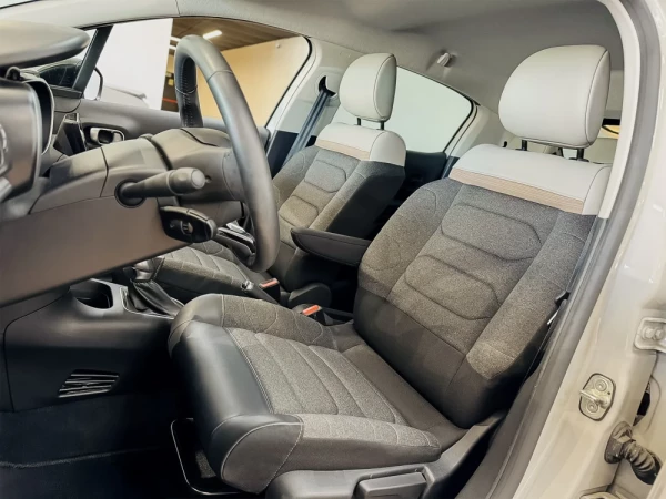 Citroën C3 1.2 PureTech Shine Pack EAT6 12