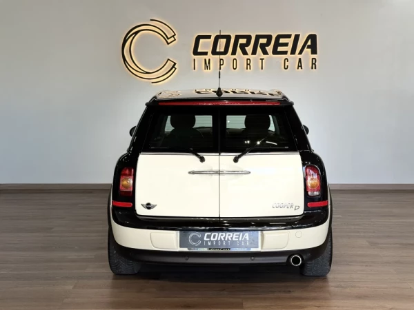 MINI Clubman Cooper D 4