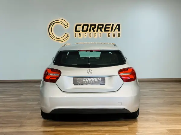 Mercedes-Benz A 160 d 4