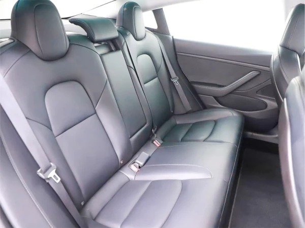 Tesla Model 3 Long-Range Dual Motor AWD 10