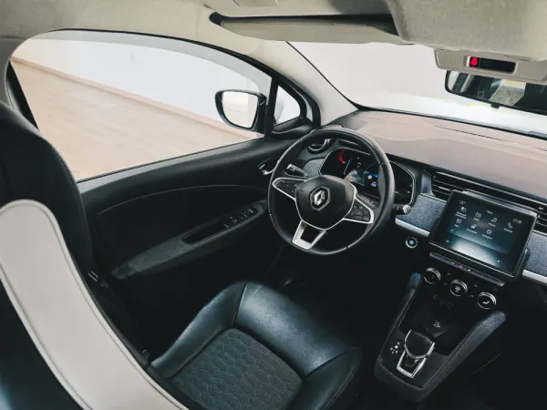 Renault Zoe (s/ Bateria) Exclusive 50 Flex 10