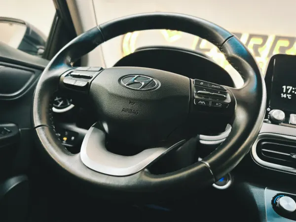 Hyundai Kauai EV 64 kWh Premium 11