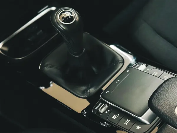 Mercedes-Benz CLA 180 17