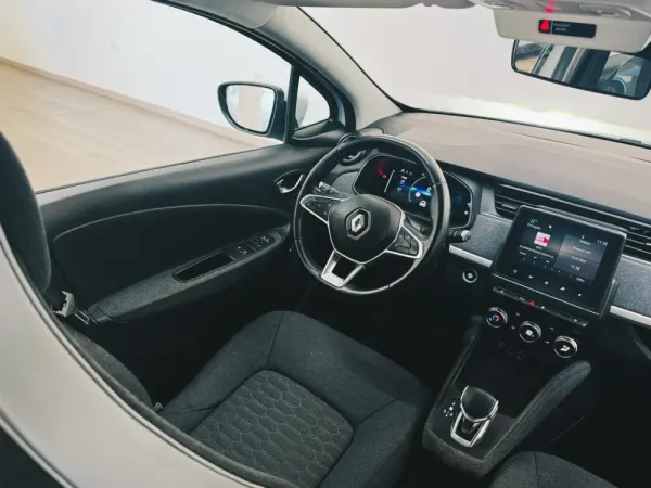 Renault Zoe (c/ Bateria) Exclusive 50 7