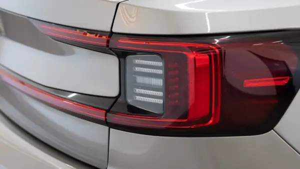 Polestar 2 Single Motor 64kWh 16