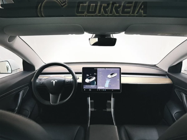 Tesla Model 3 Tração Traseira 7