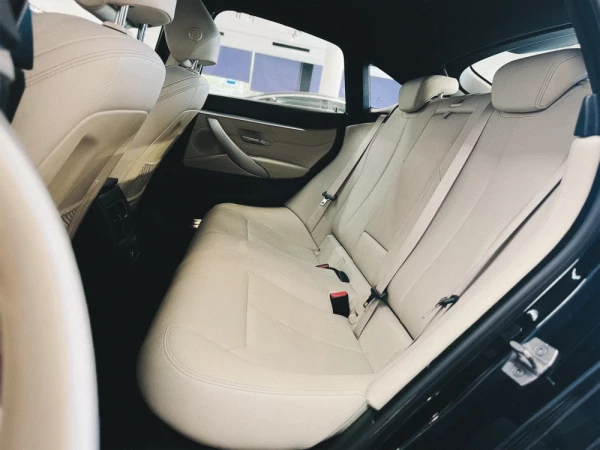 BMW 418 d Line Sport Auto 12