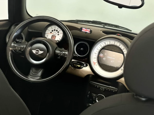 MINI Cabrio Cooper D 16