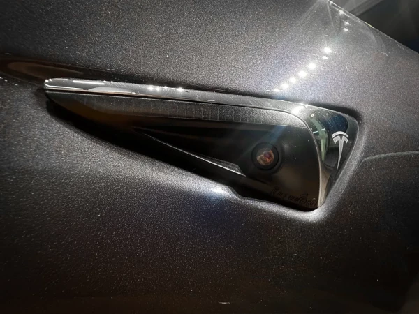 Tesla Model 3 Standard RWD Plus 15