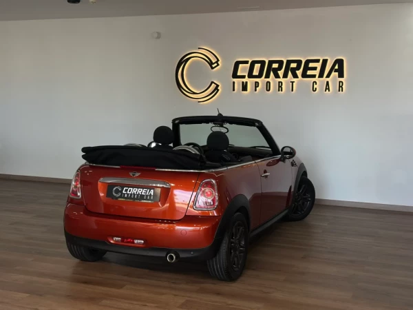 MINI Cabrio Cooper D 4