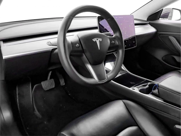 Tesla Model 3 Long-Range Dual Motor AWD 5