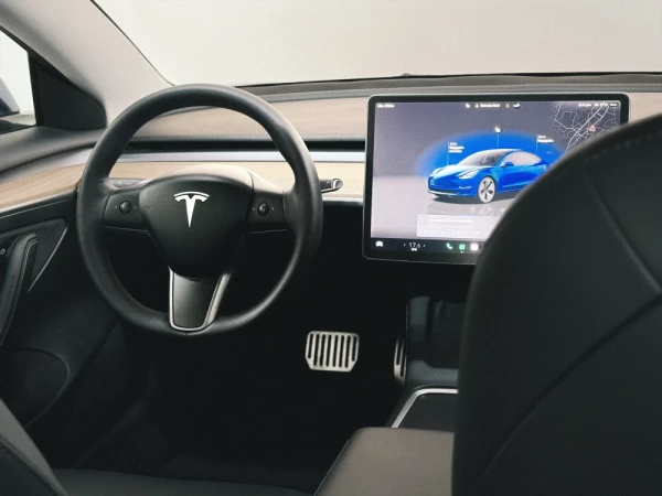 Tesla Model 3 Standard Range Plus RWD 5
