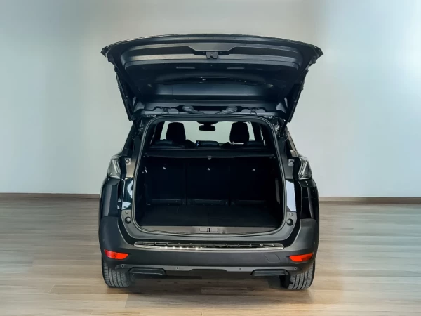 Peugeot 5008 1.5 BlueHDi Allure Pack EAT8 5