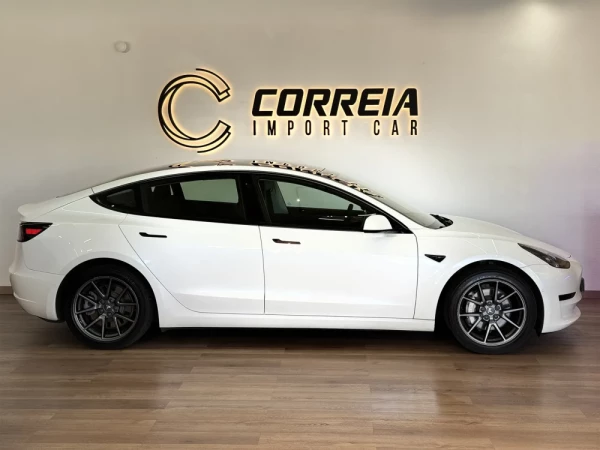 Tesla Model 3 Tração Traseira 2