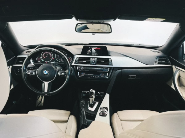 BMW 418 d Line Sport Auto 8