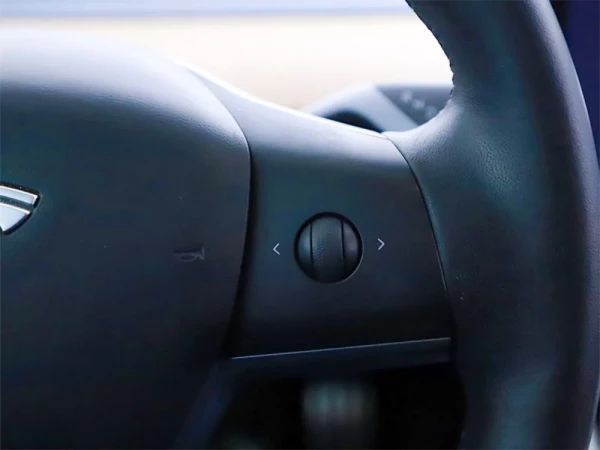 Tesla Model 3 Long-Range Dual Motor AWD 6