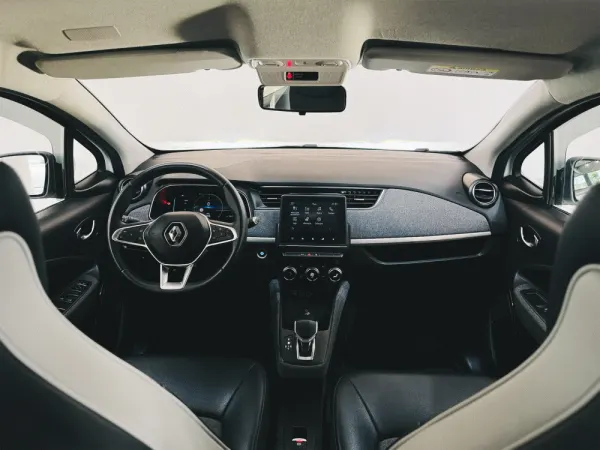 Renault Zoe (s/ Bateria) Exclusive 50 Flex 9