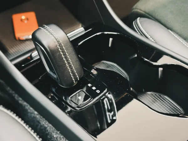 Volvo XC 40 Recharge Twin Ultimate 16