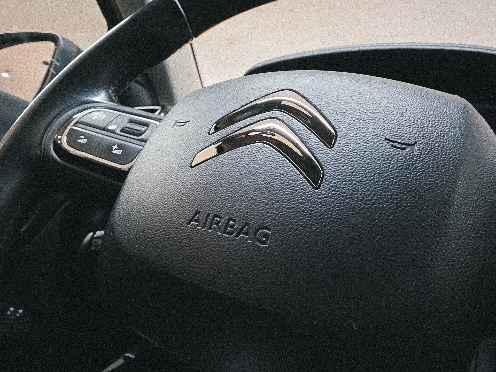 Citroën C5 Aircross 1.5 BlueHDi Shine J19 EAT8 13