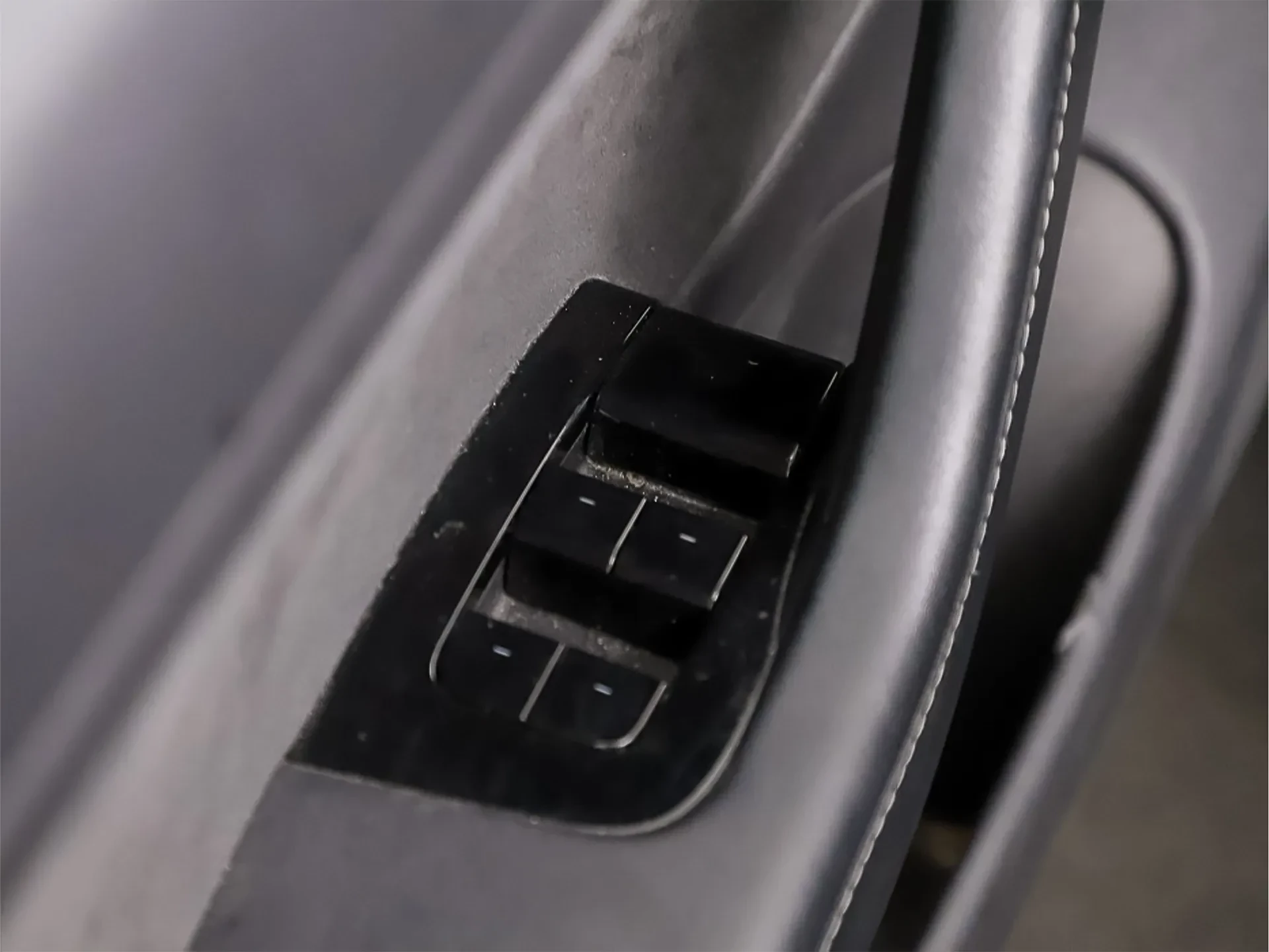 Tesla Model 3 Standard Range Plus RWD 10