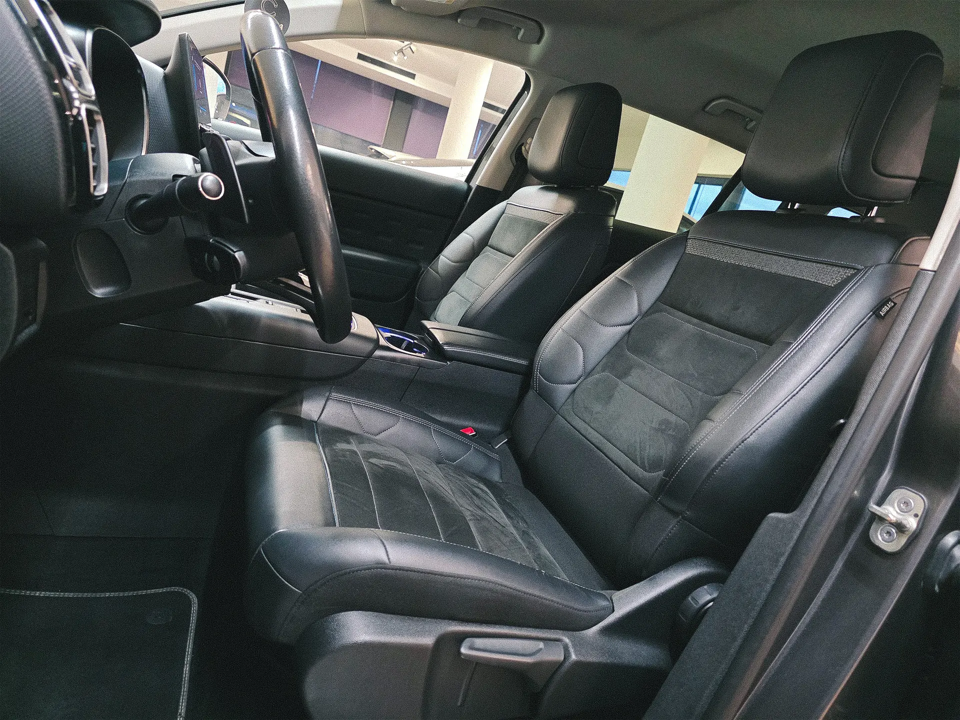 Citroën C5 Aircross 1.5 BlueHDi Shine J19 EAT8 14