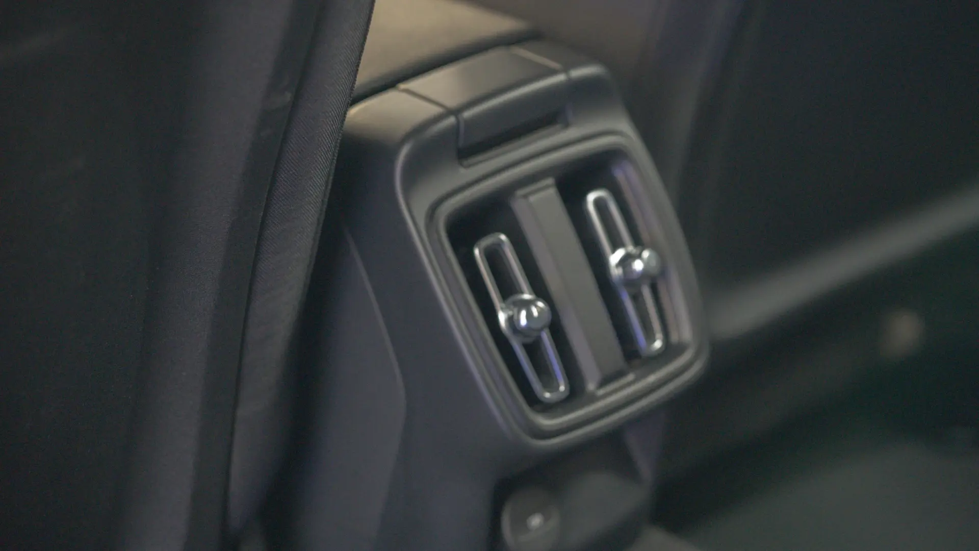 Polestar 2 Single Motor 64kWh 13