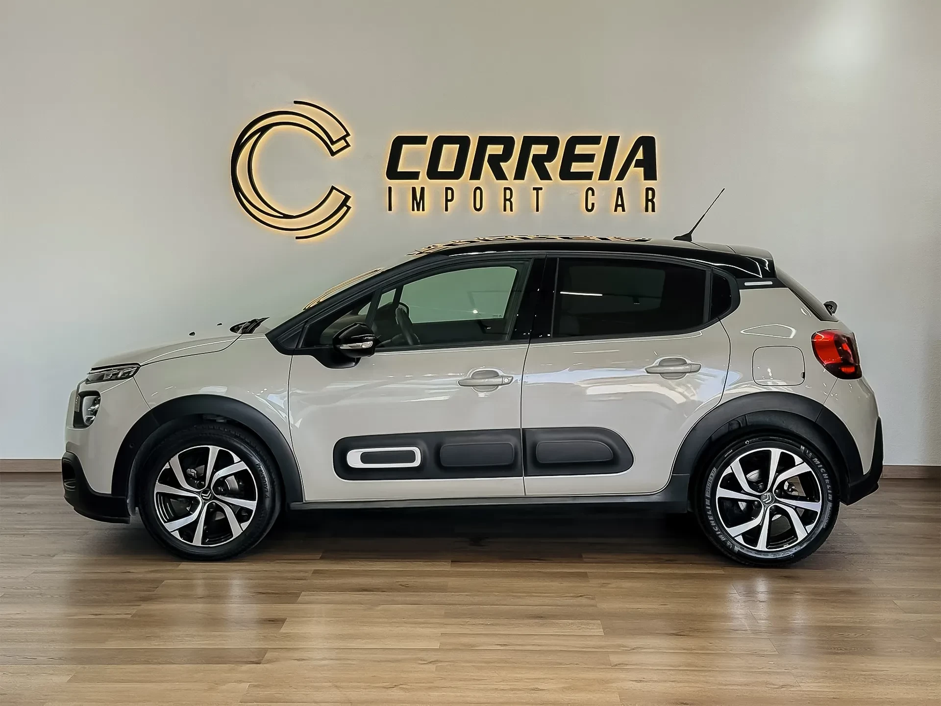 Citroën C3 1.2 PureTech Shine Pack EAT6 6