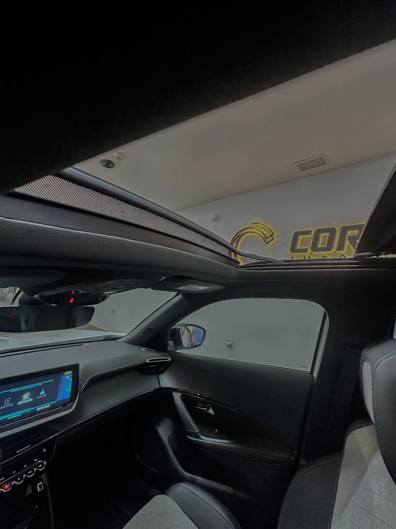 Peugeot e-2008 GT 29