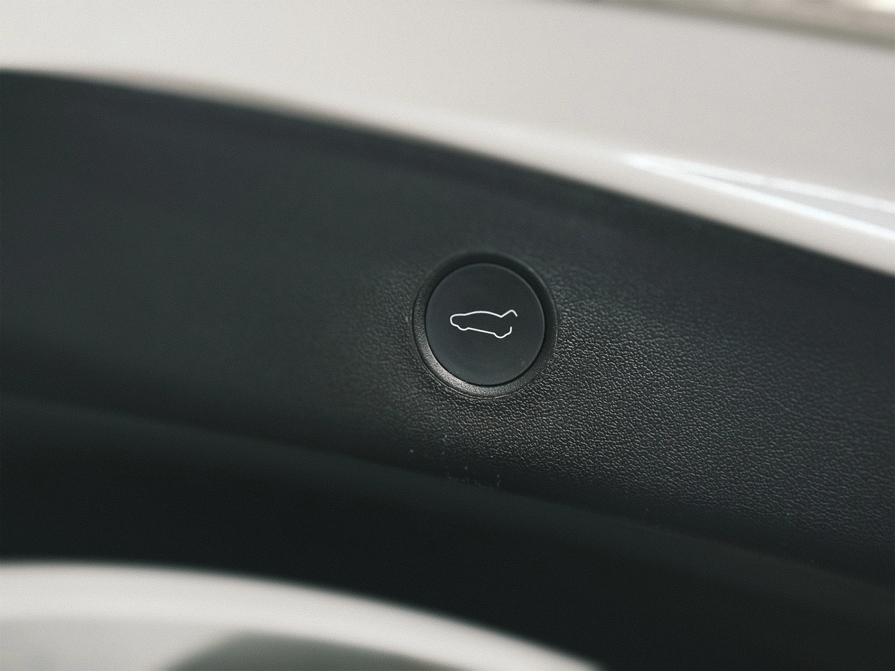Tesla Model 3 Tração Traseira 17