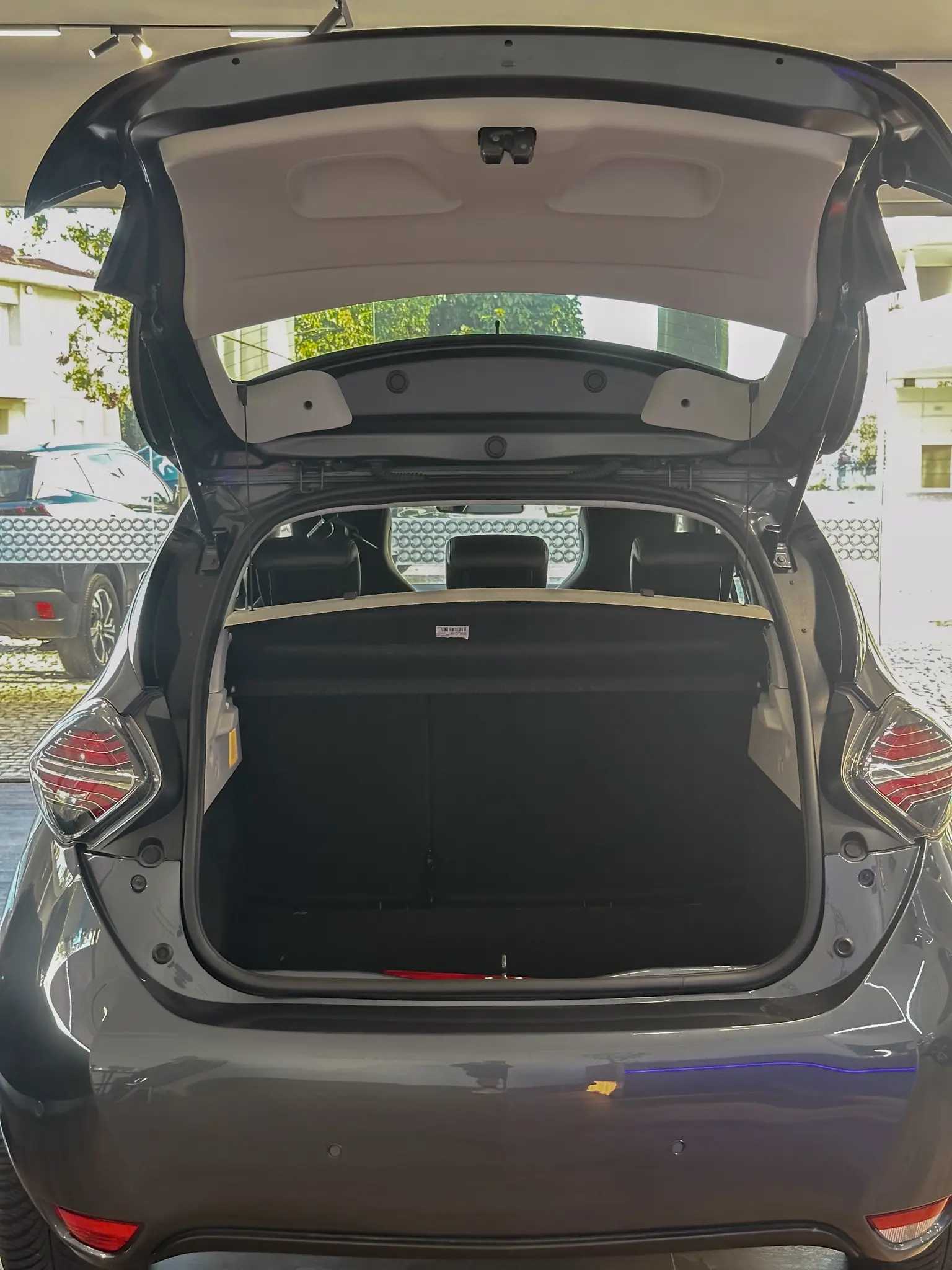 Renault Zoe (s/ Bateria) Z.E. 50 INTENS 26
