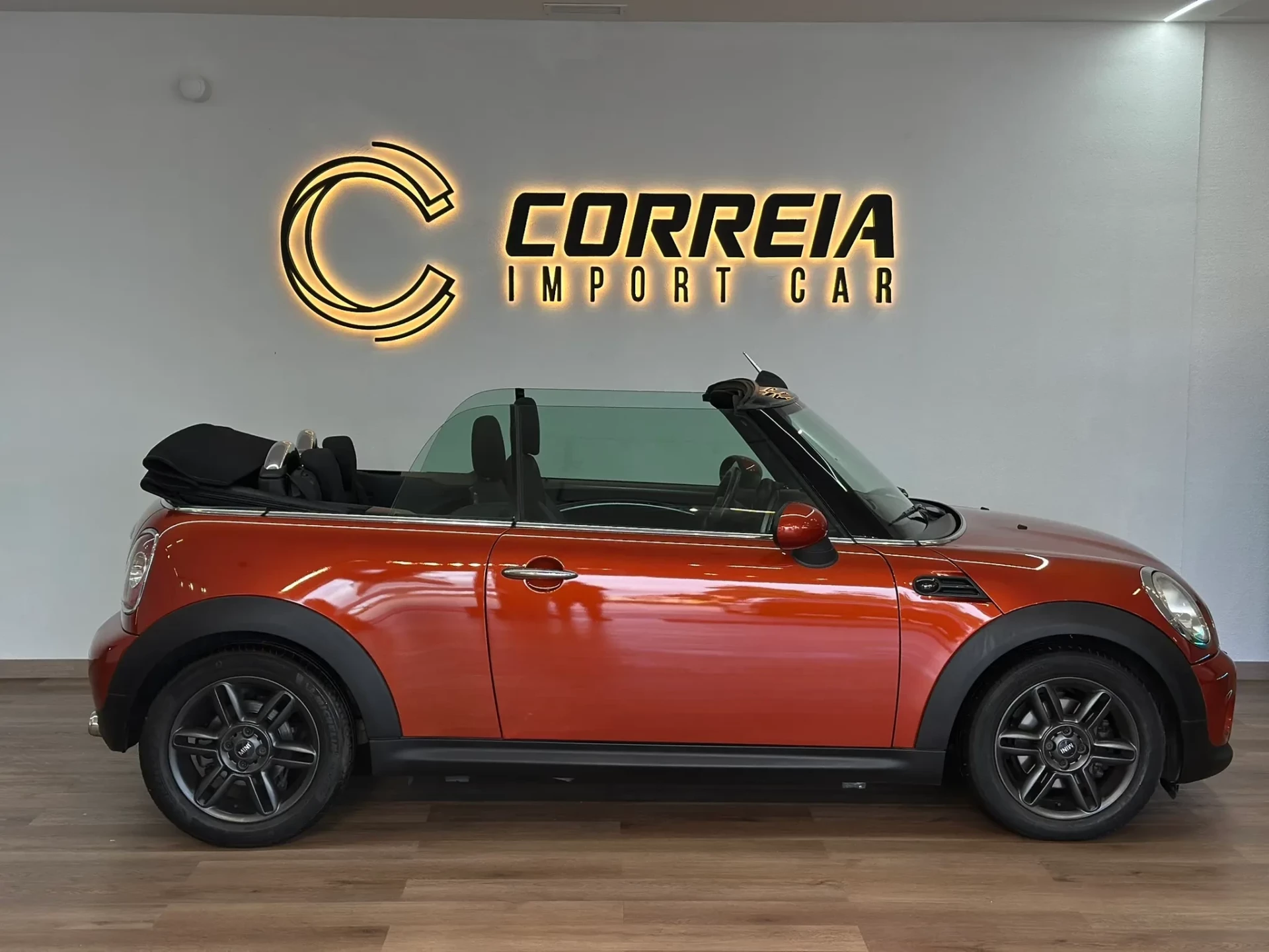 MINI Cabrio Cooper D 3