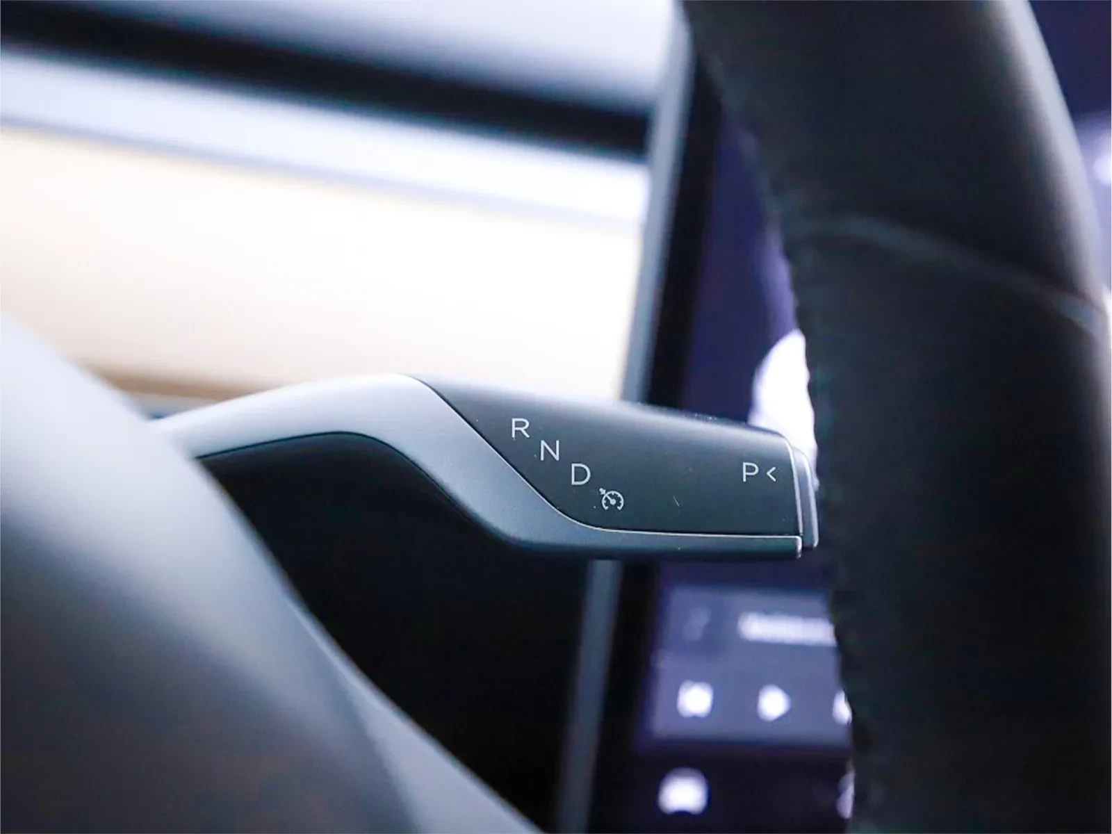 Tesla Model 3 Long-Range Dual Motor AWD 19