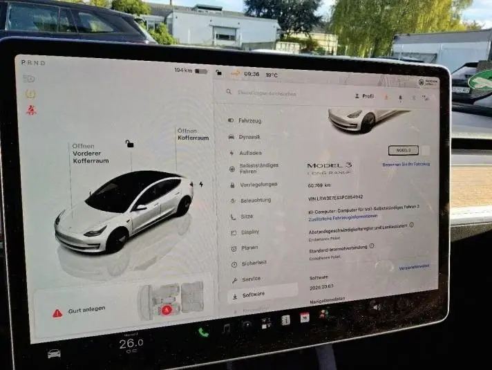 Tesla Model 3 Premium Long Range RWD 6