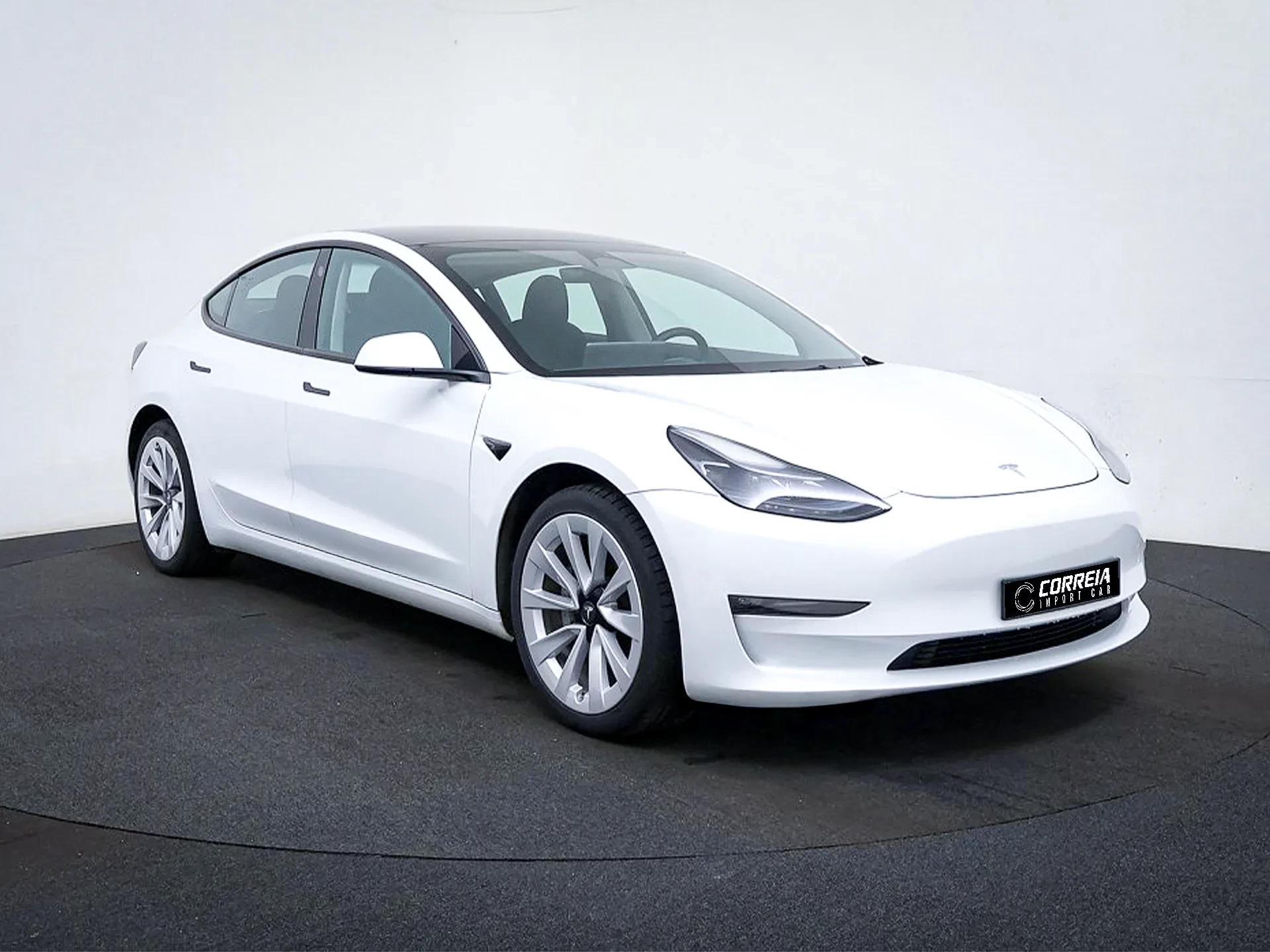 Tesla Model 3 Long-Range Dual Motor AWD 5