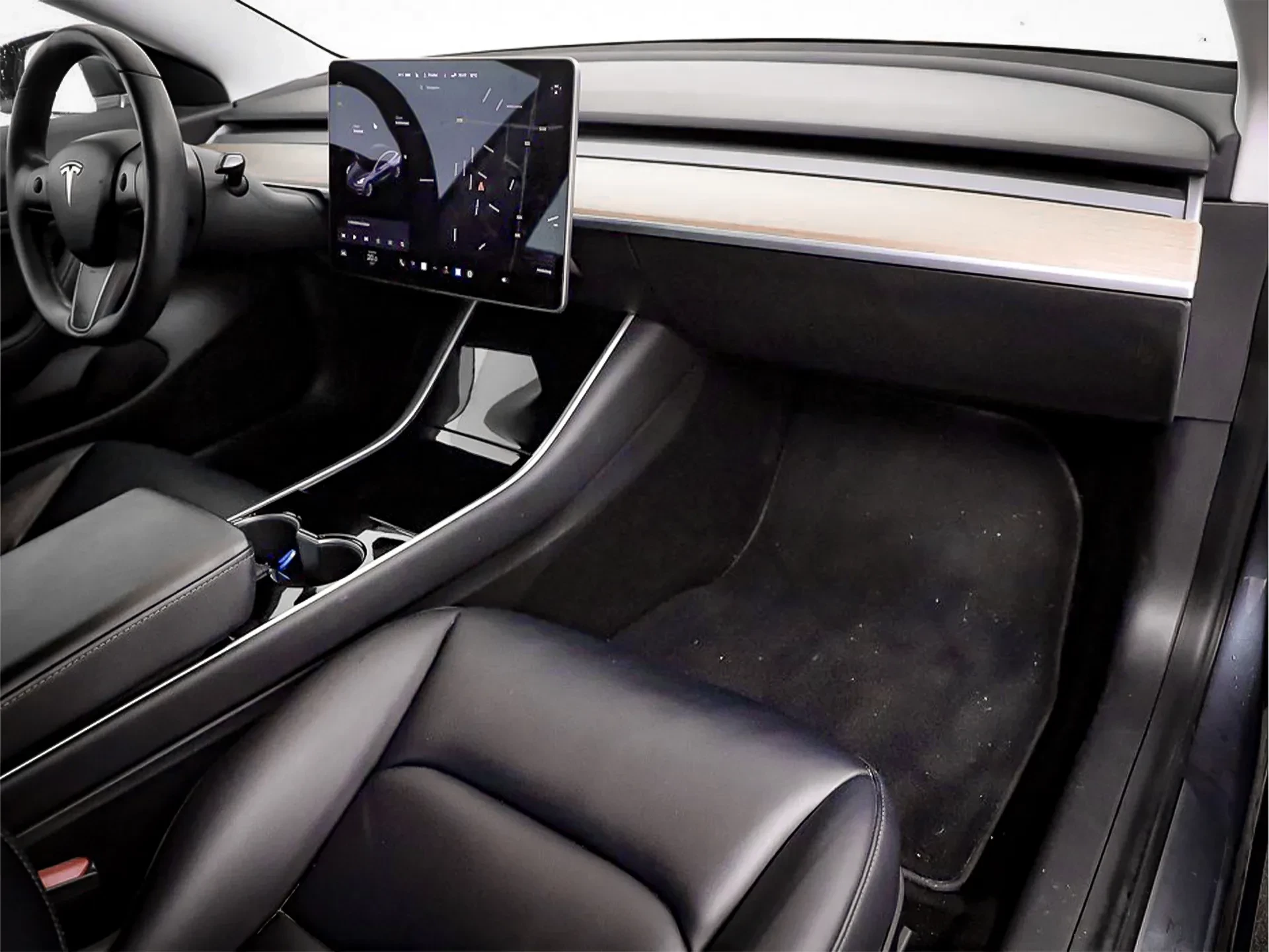 Tesla Model 3 Long-Range Dual Motor AWD 8