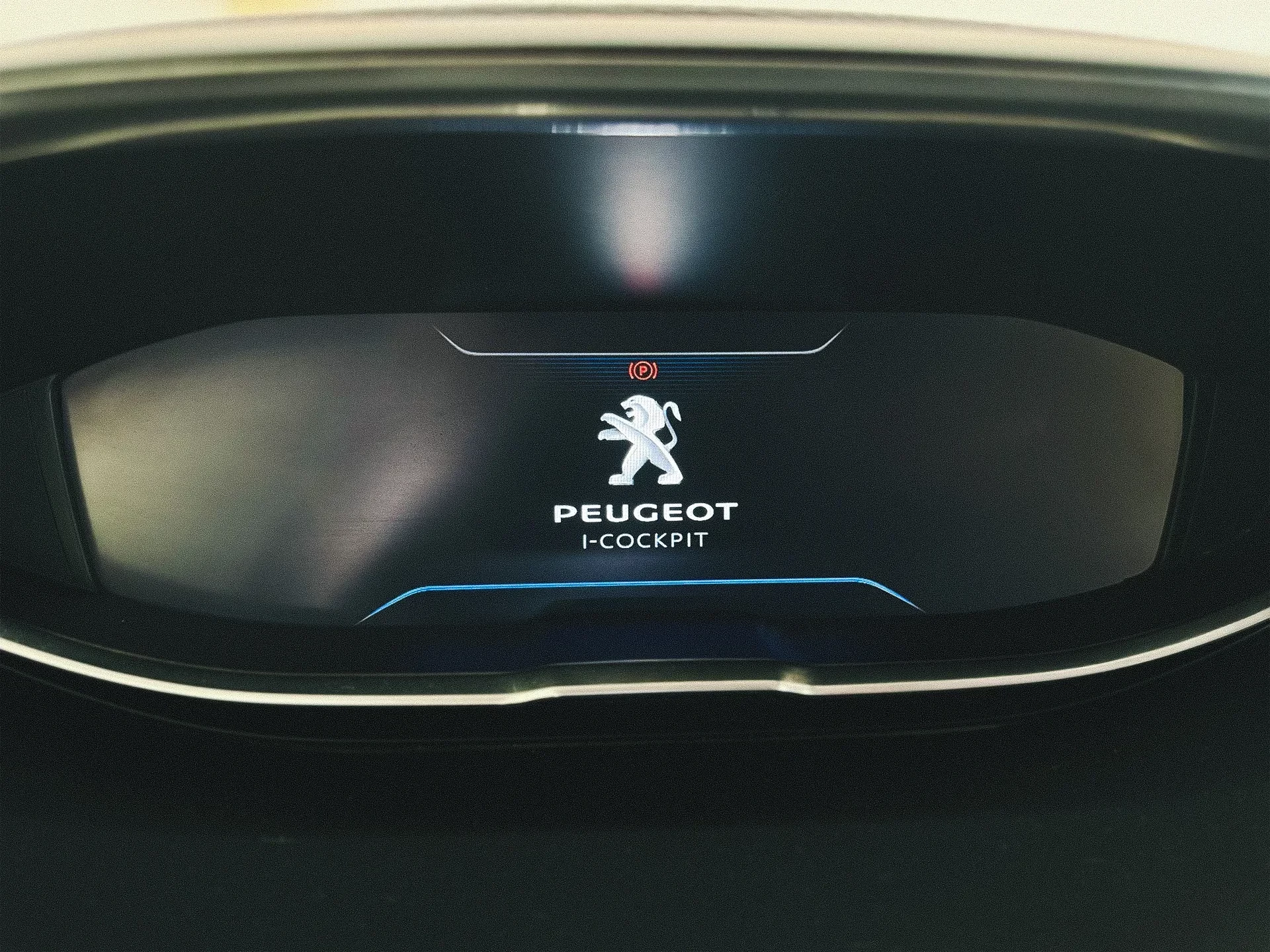 Peugeot 5008 1.5 BlueHDi Allure EAT8 12