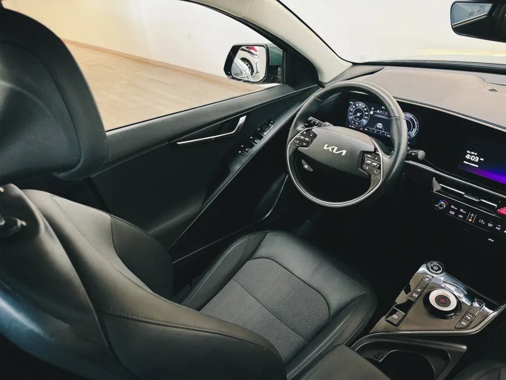 Kia Niro EV 64kWh Drive 8