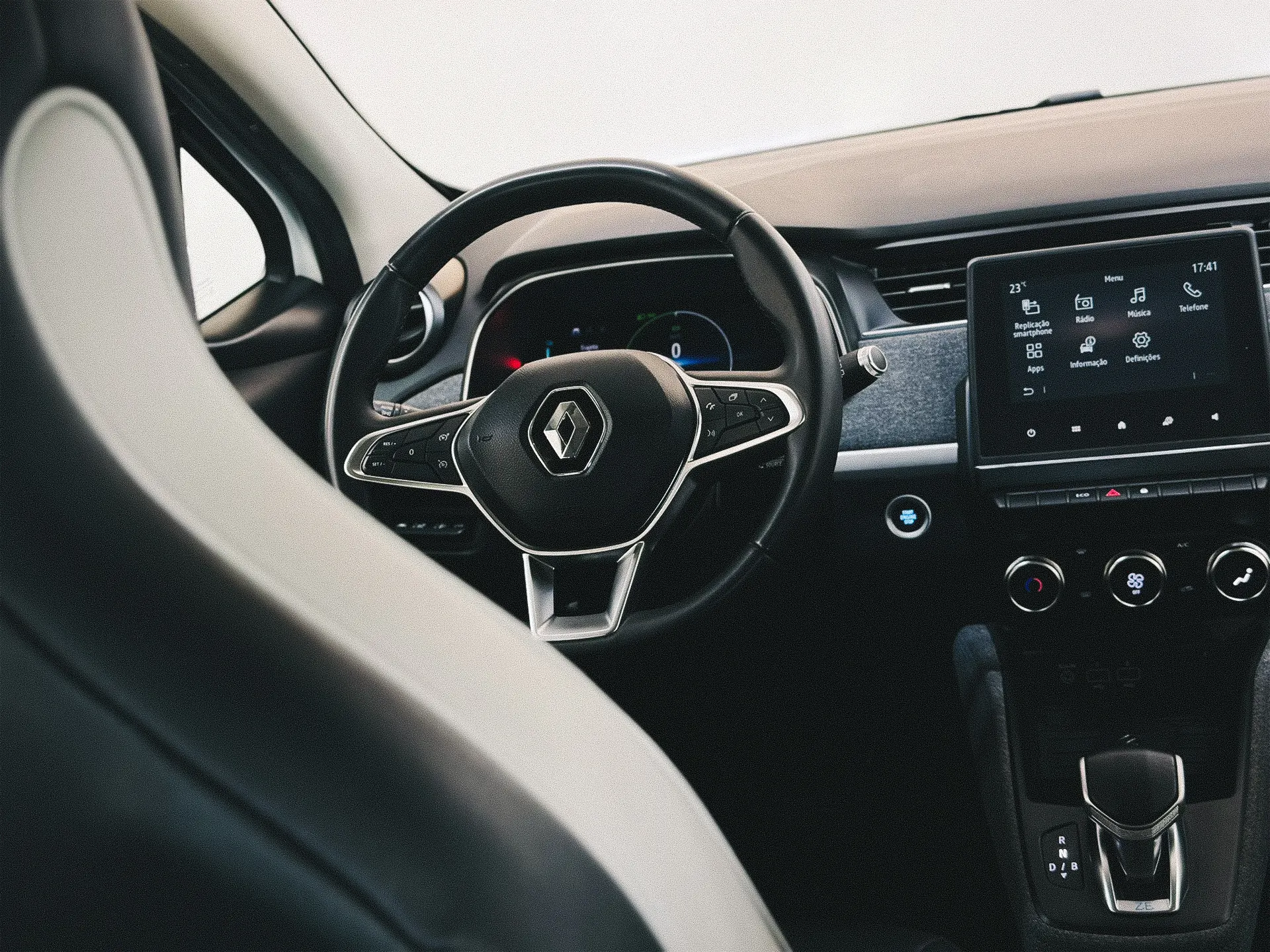 Renault Zoe (s/ Bateria) Exclusive 50 Flex 11