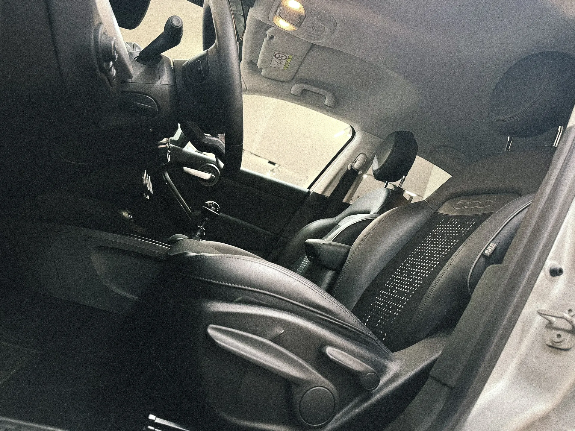Fiat 500X 1.3 MJ Connect 11