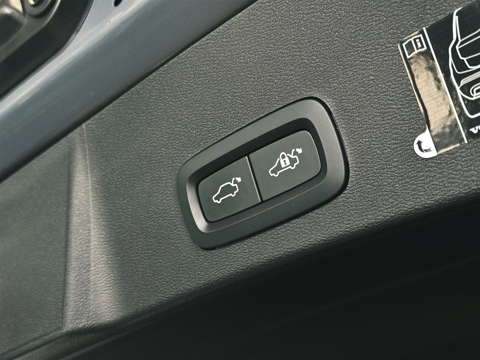 Volvo XC 40 Recharge Twin Ultimate 21