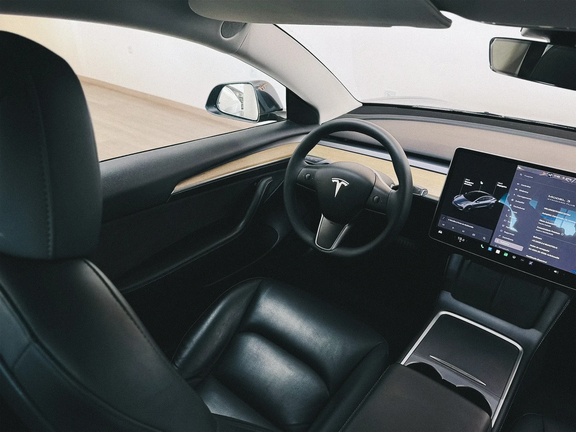 Tesla Model 3 Tração Traseira 9