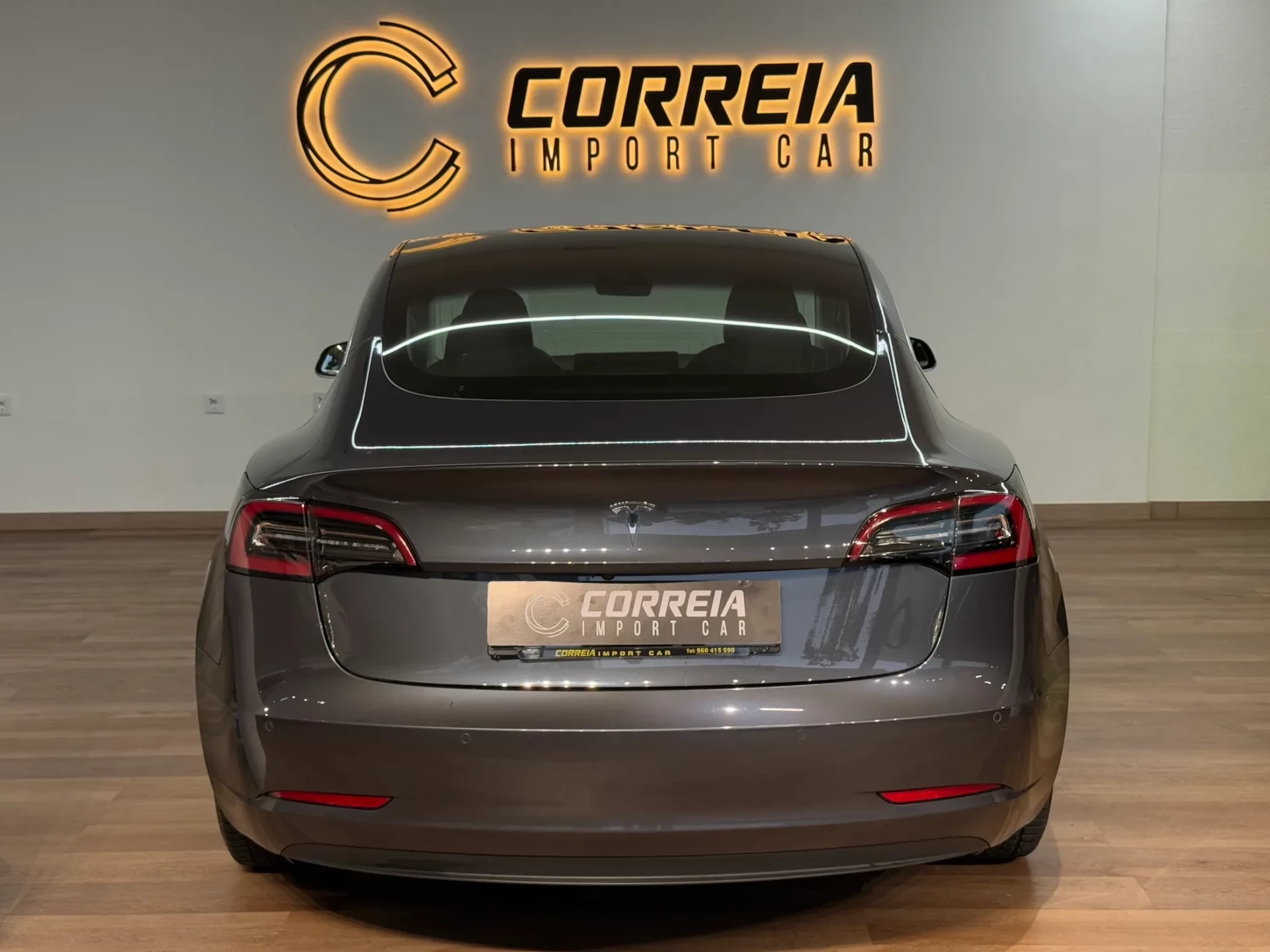 Tesla Model 3 Standard RWD Plus 4