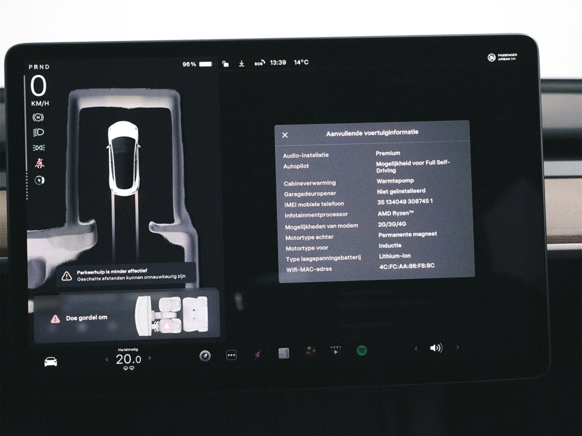 Tesla Model 3 Long-Range Dual Motor AWD 27