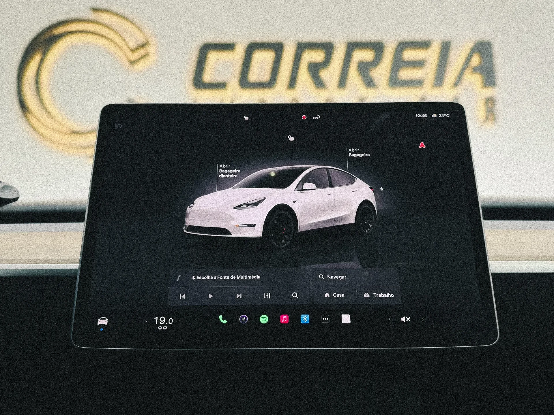 Tesla Model Y Performance Tração Integral 11