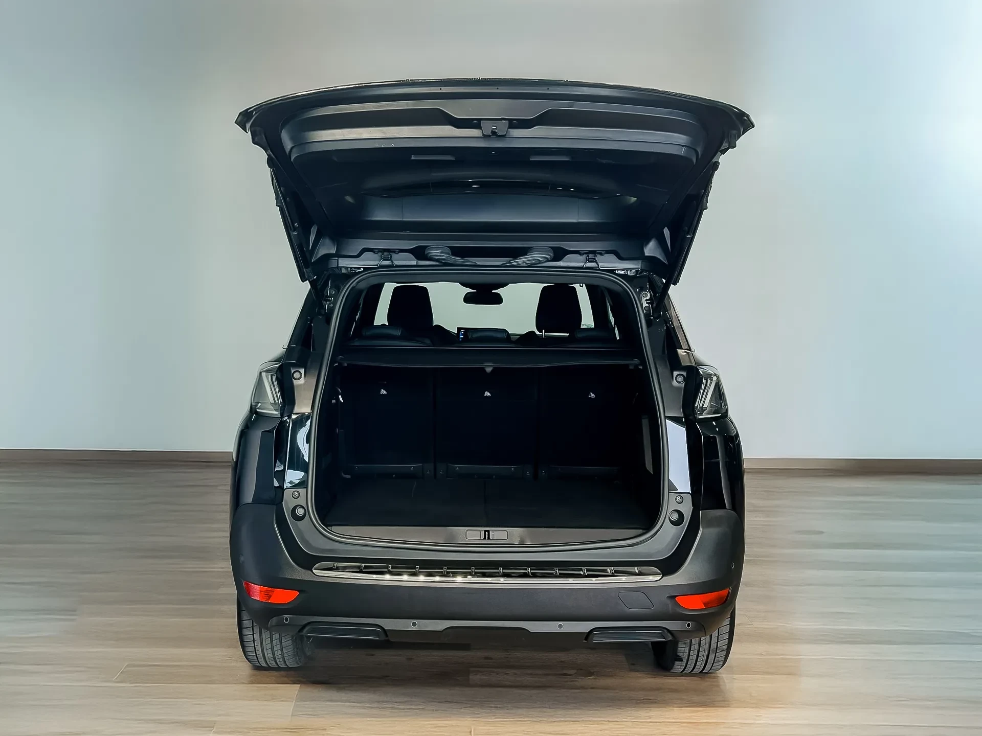 Peugeot 5008 1.5 BlueHDi Allure Pack EAT8 5
