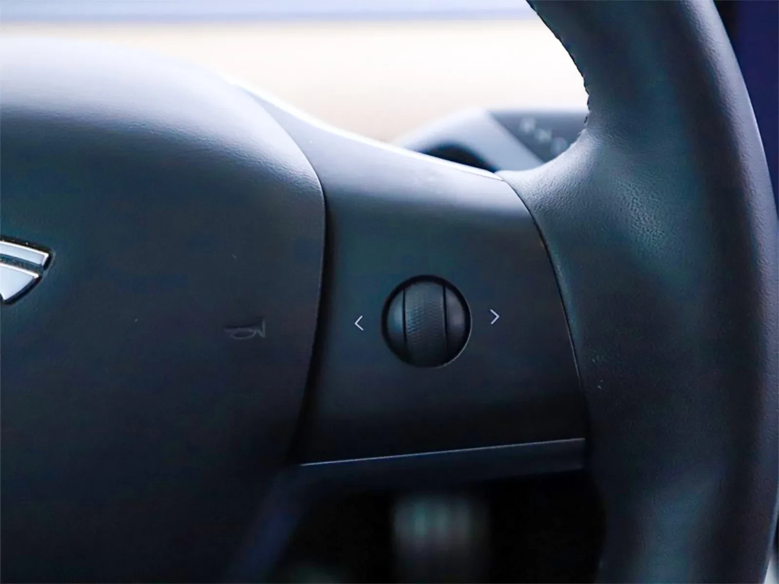 Tesla Model 3 Long-Range Dual Motor AWD 6