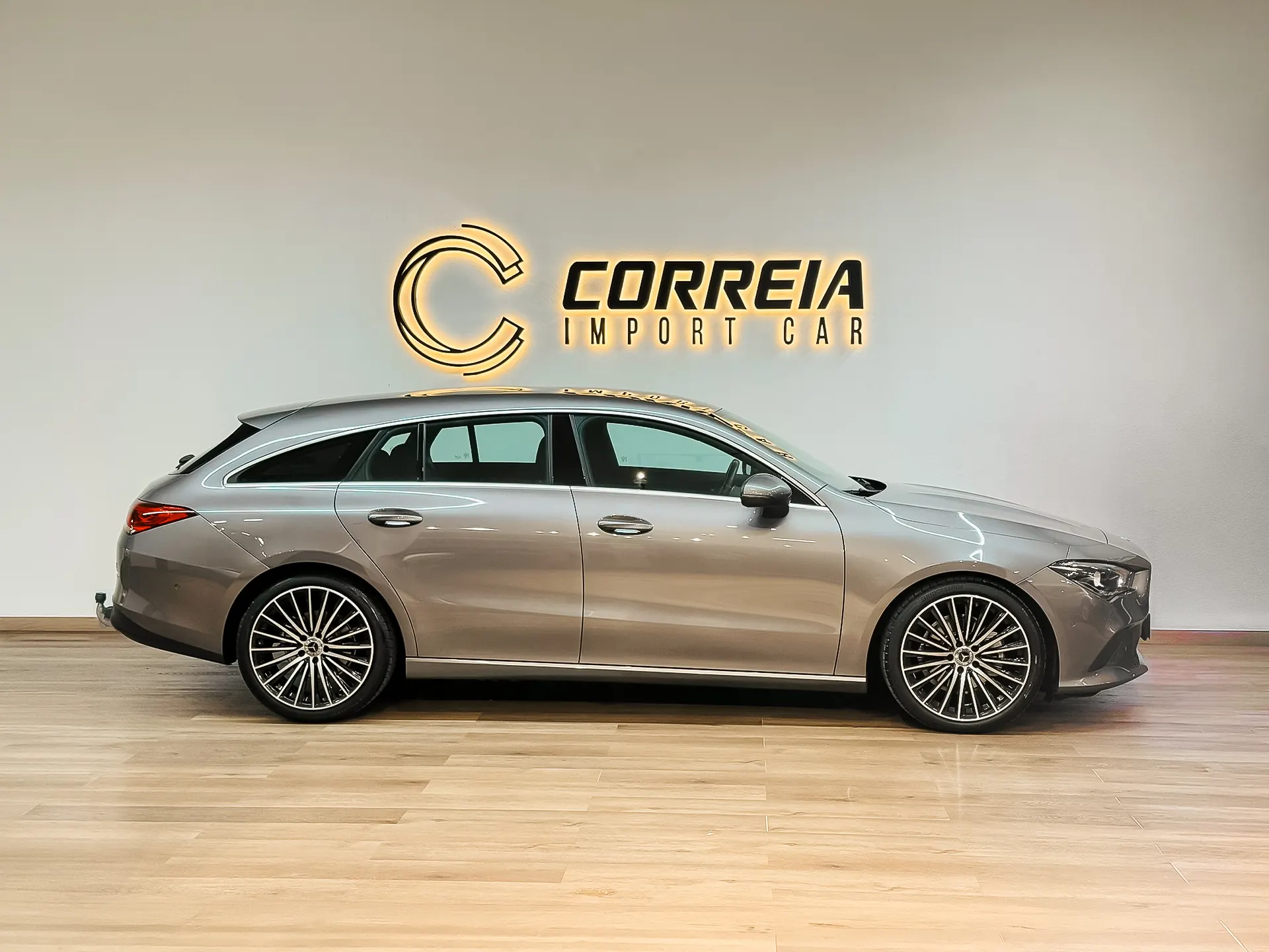 Mercedes-Benz CLA 180 3