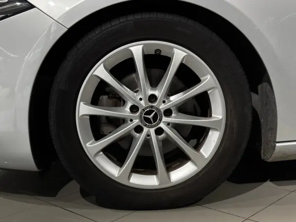 Mercedes-Benz A 180 d Progressive Aut. 30