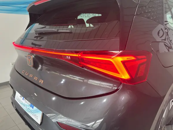 Cupra Born 59 kWh e-Boost 28