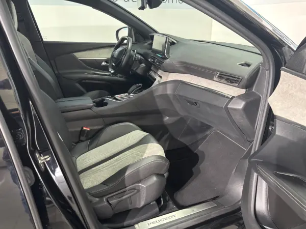 Peugeot 3008 1.6 Hybrid GT Line e-EAT8 9